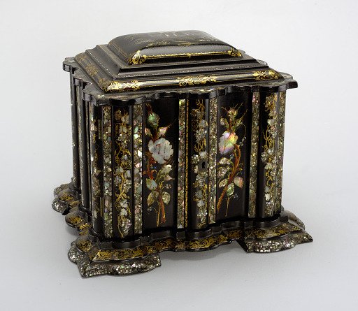 Sewing box with implements