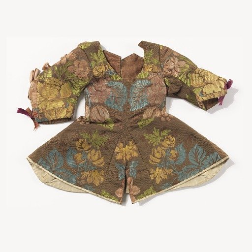 Garment for an ecclesiastical figurine