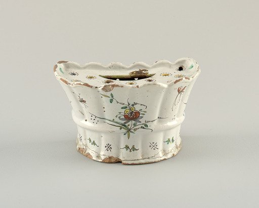 Bough pot