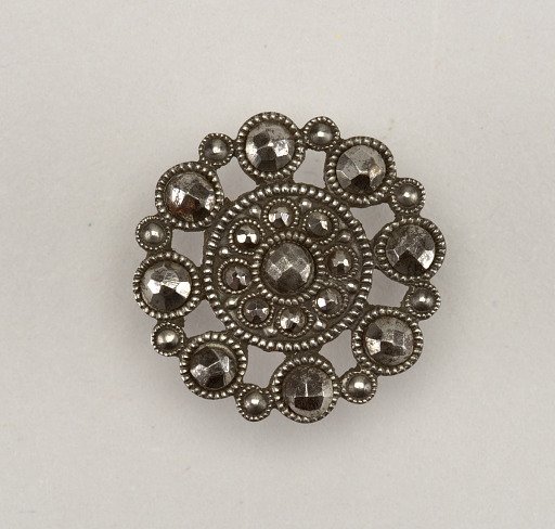 Steel button