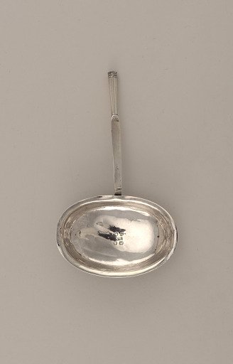 Punch ladle
