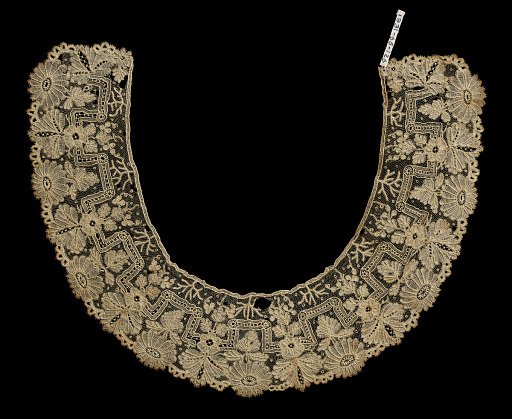 Collar