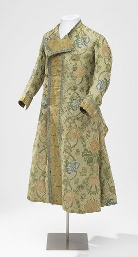 Dressing gown
