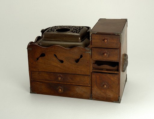 Tobacco box