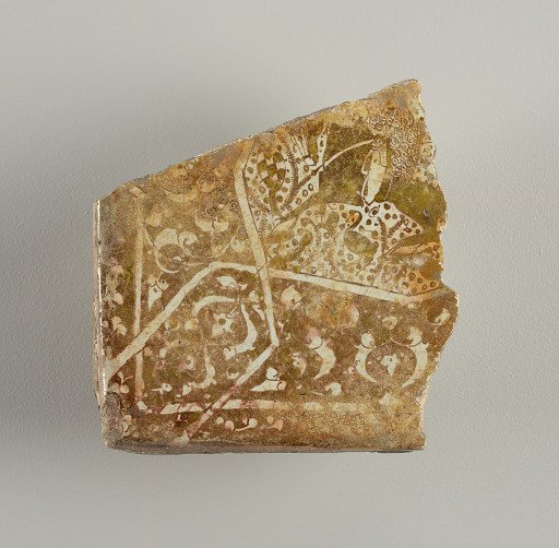 Tile fragment