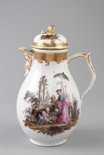 Coffeepot with Chinoiserie Vignettes