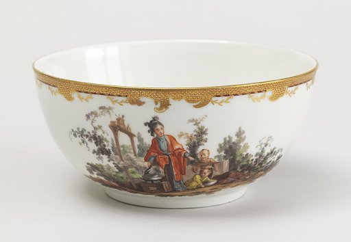Slop Bowl with Chinoiserie Vignettes