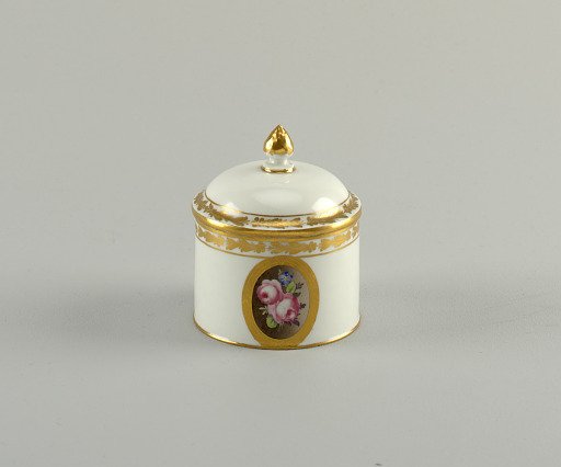Sugar Bowl with Rose Medallion