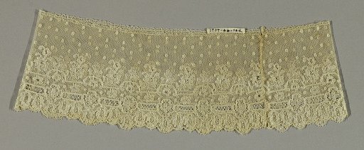 Sleeve ruffle