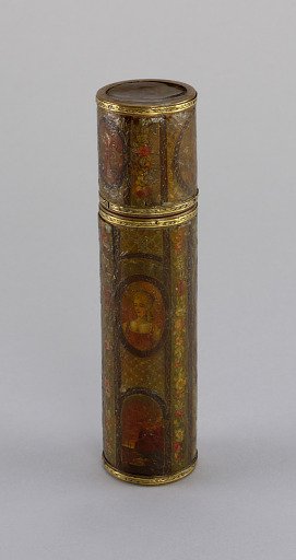 Etui and cover