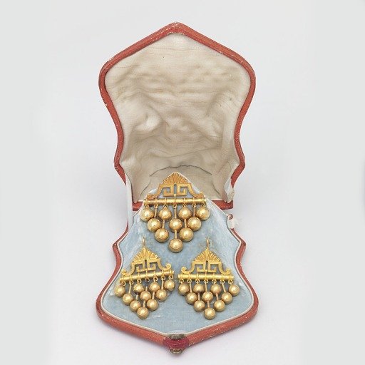 Brooch and box
