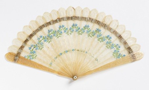 Brisé fan and case