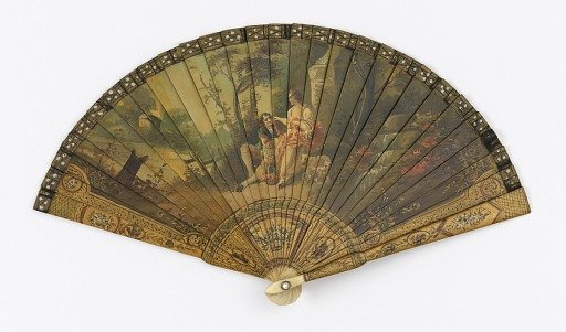 Brisé fan and case