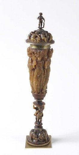 Cup and cover