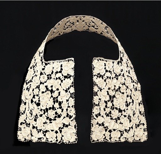 Collar