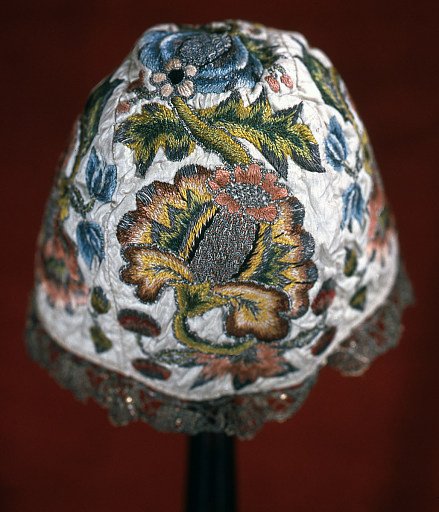 Infant's cap