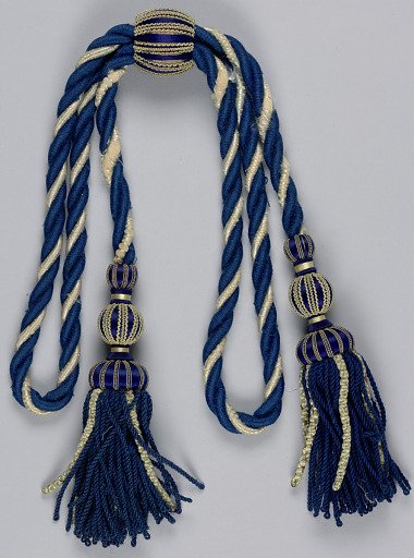 Cord with two tassels