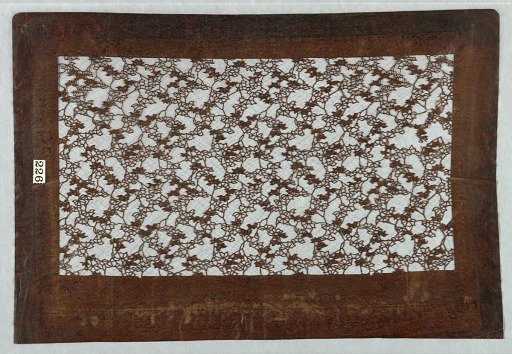 Ivy motif