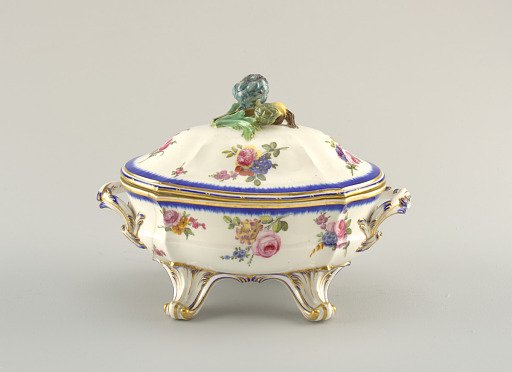 Tureen