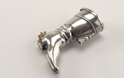 Boot with Spur