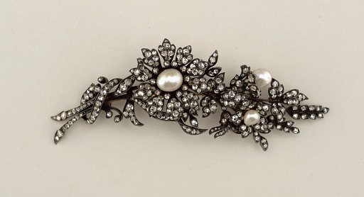 Brooch