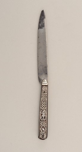 Knife with Silver and Tortoise-Shell Handle