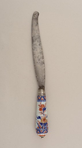 Knife with Porcelain Handle