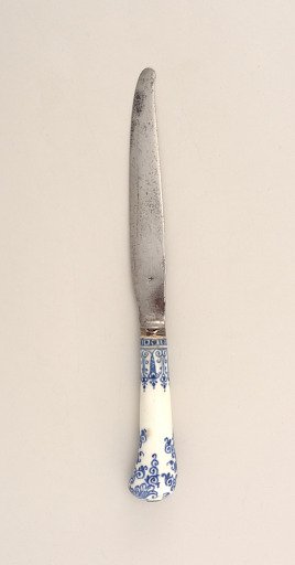 Knife with Porcelain Handle