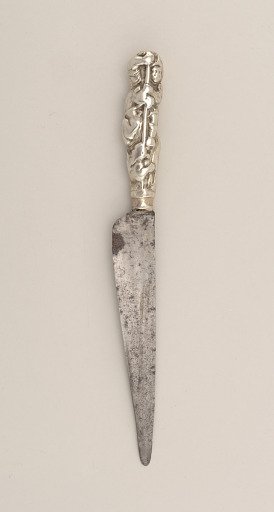 Knife