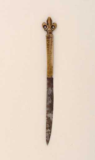 knife