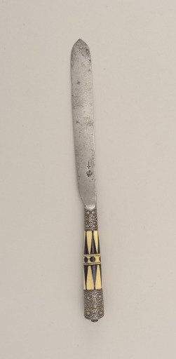 Knife with Triangular Pattern Ivory and Bone Handle