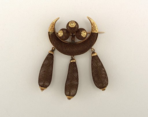 Brooch