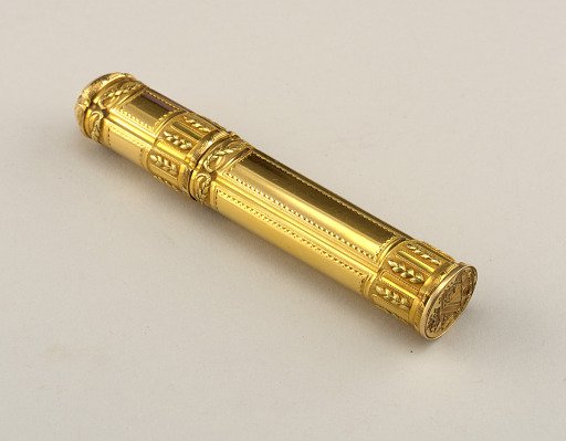 Etui and cover