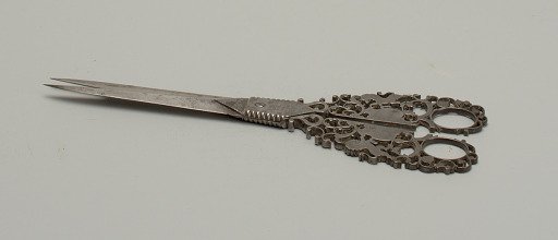 Scissors