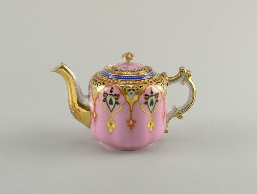 Teapot and lid