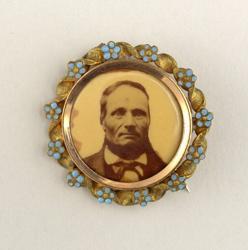 Brooch with Daguerrotype Portrait