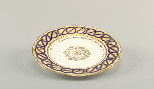 Plate