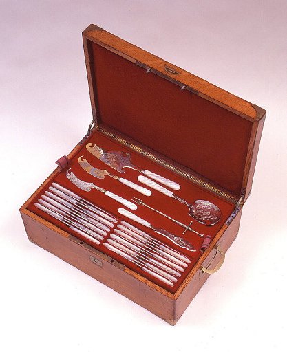 Tray