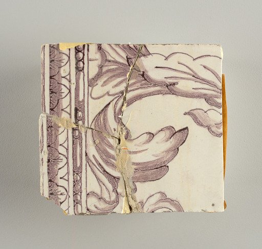 Tile wall facing