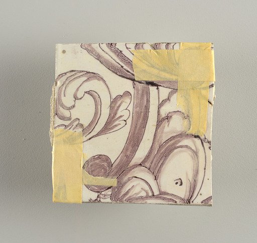Tile wall facing