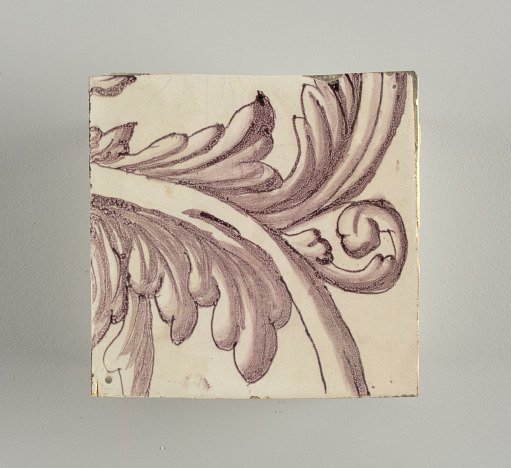 Tile wall facing