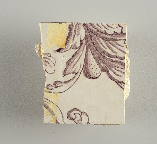 Tile wall facing