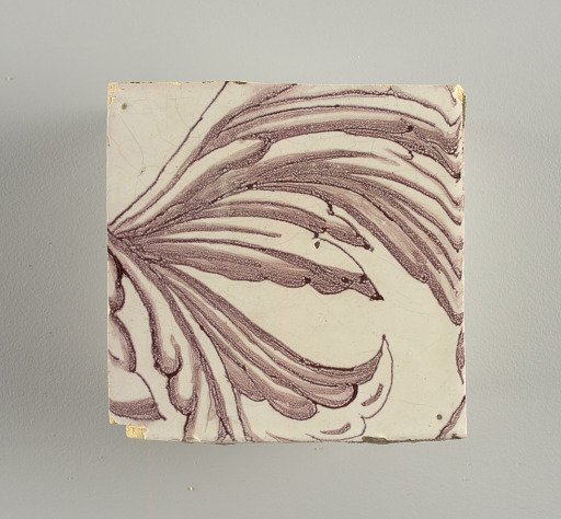 Tile wall facing