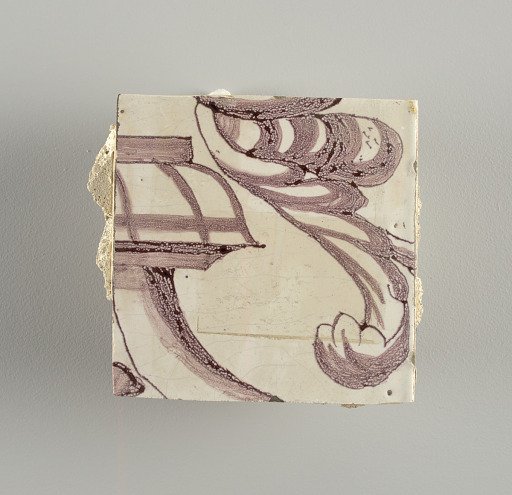 Tile wall facing