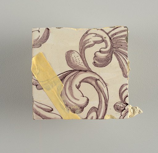 Tile wall facing