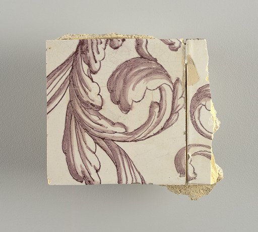 Tile wall facing