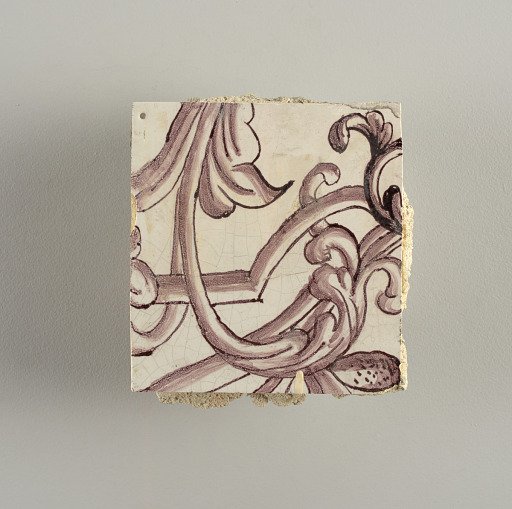 Tile wall facing