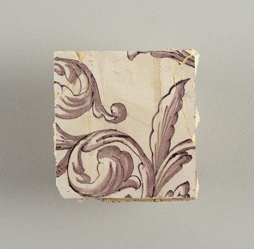 Tile wall facing