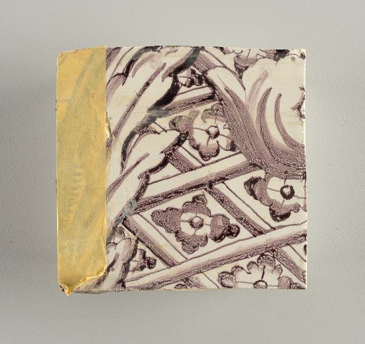 Tile wall facing