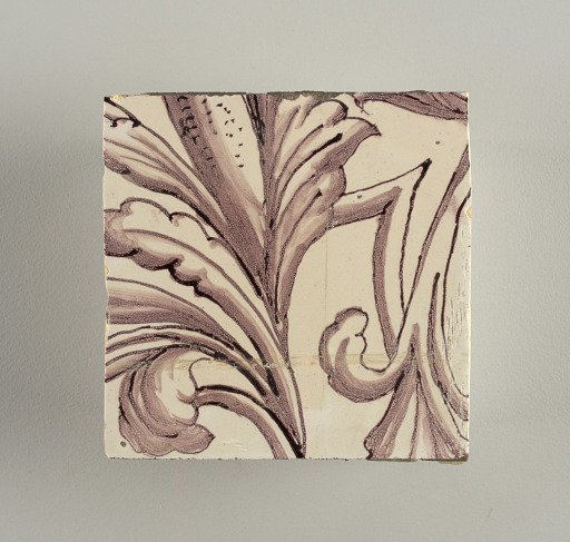 Tile wall facing